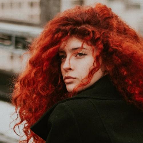 Gifts for Coloured Hair – Luxurious Care for Vivid, Lasting Shades