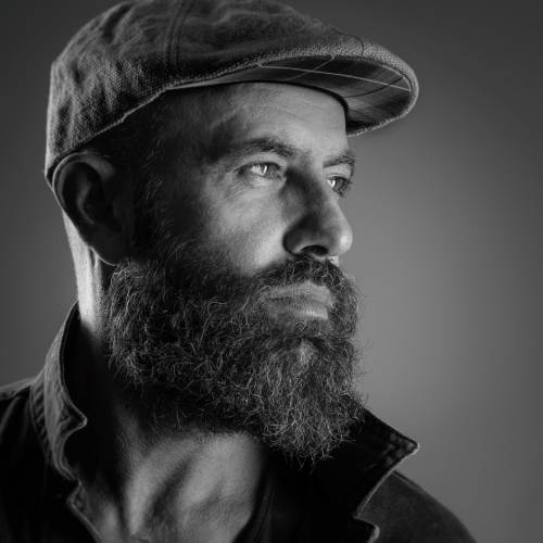 Gifts for Beards – Premium Beard Grooming Gift Sets