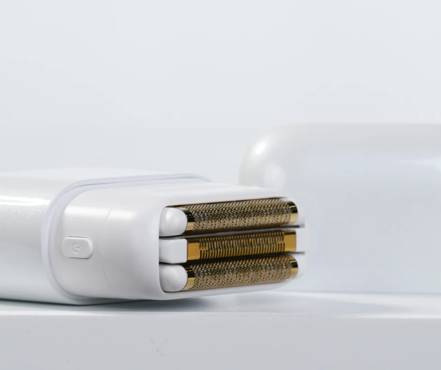 Cocco IMPACTO Micro Wet-Dry Foil Shaver - White Foil Shaver Cocco