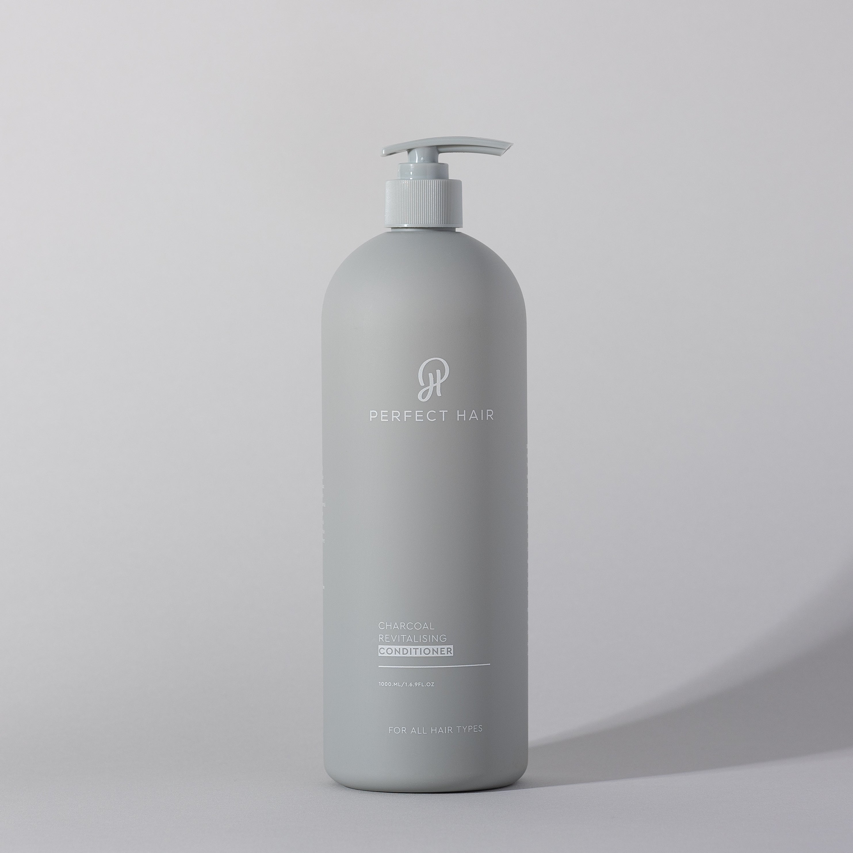 Perfect Hair Charcoal Revitalising Conditioner 1L Shampoo/Conditioner Perfect Hair