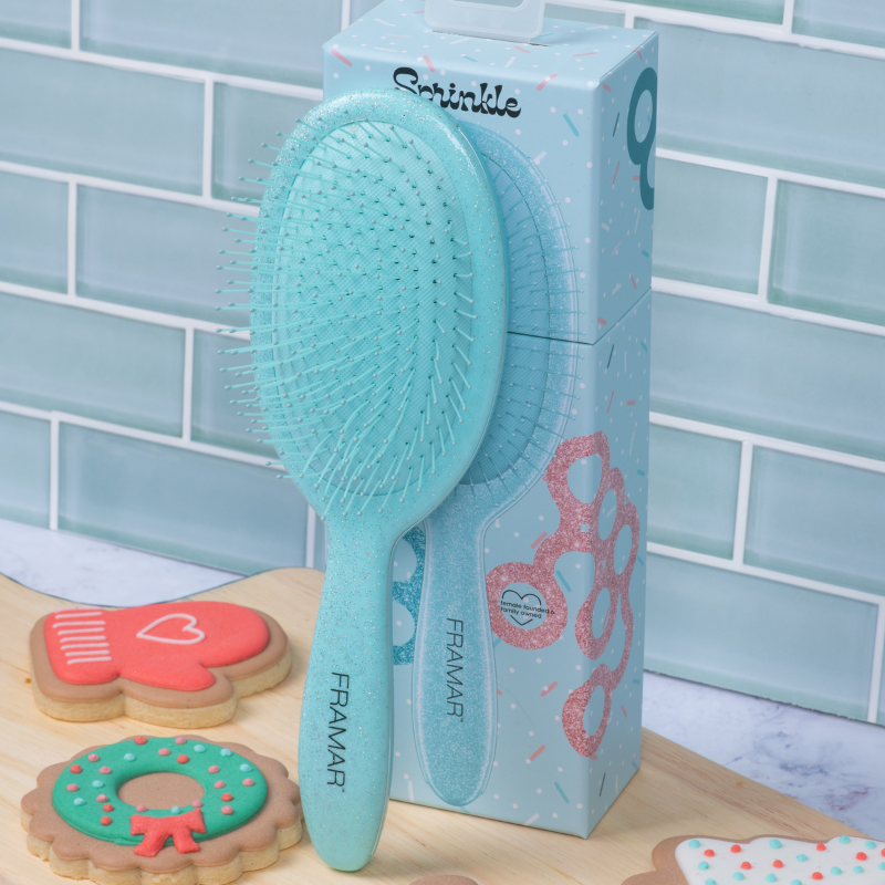 Framer Cookie Cutter - Detangle Brush (Sprinkle)