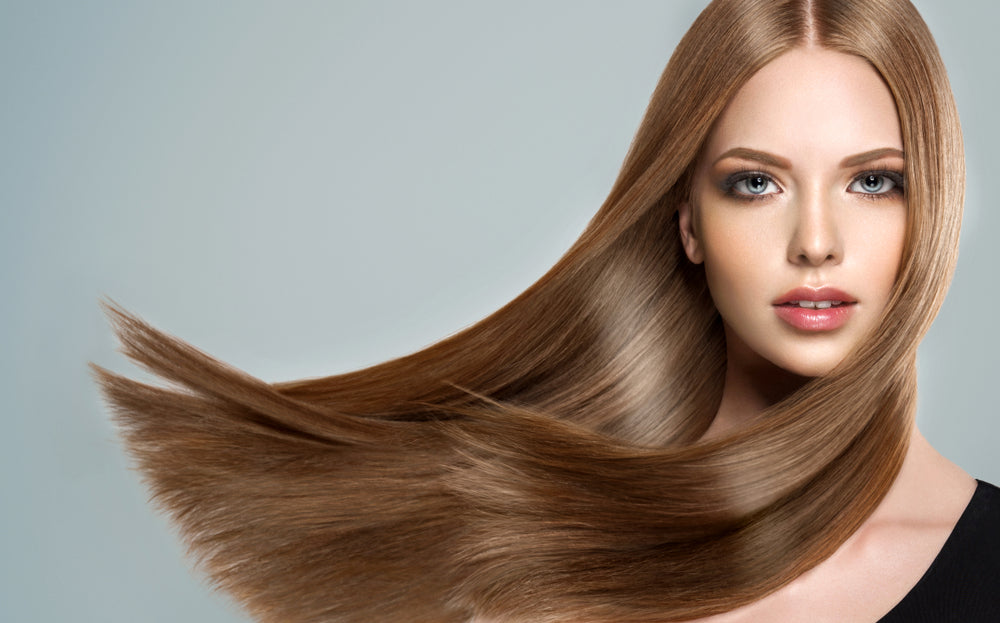 Model_Woman_With_Shiny_Hair
