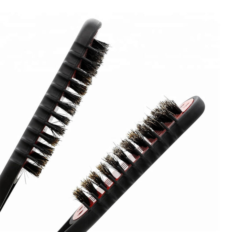 Bob Vented Straightening Brush with Comb Bristles Close Up